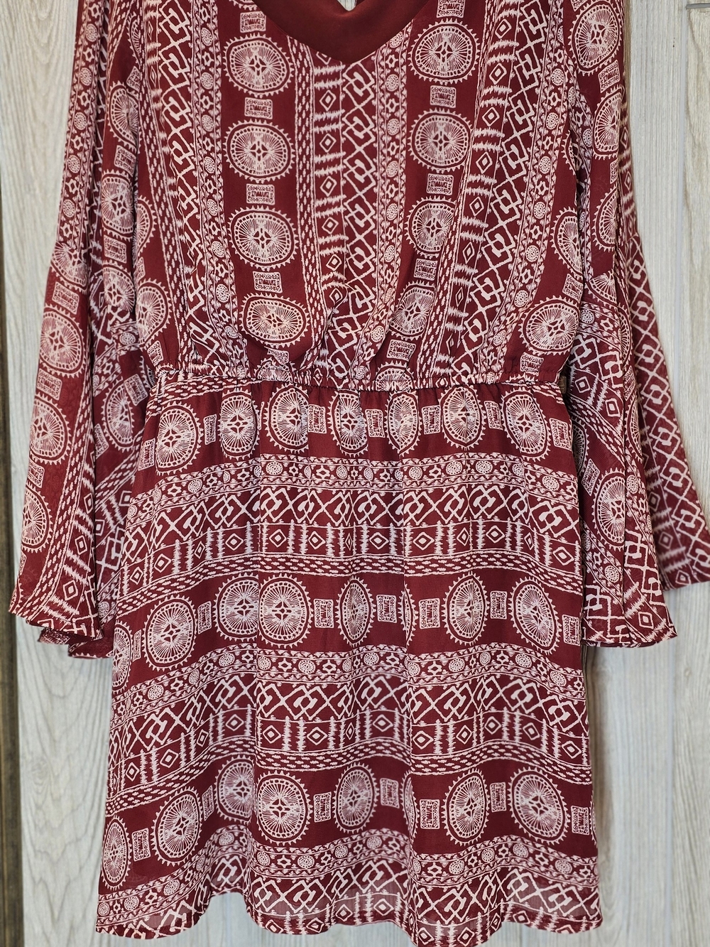 Fashion Union Maroon Printed V-Neck Long Sleeve Dress